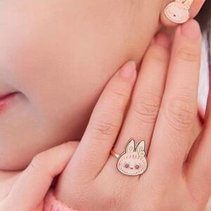 Mischievous Sweetheart" Mokoko Enamel Statement Ring